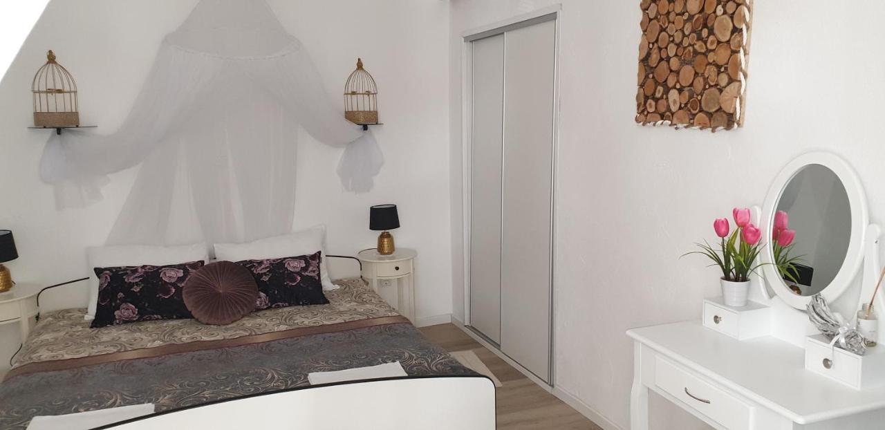 Apartment Marko Senj  Bagian luar foto
